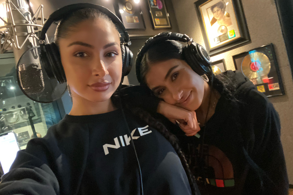Ruba and Luna Ibrahim within a music studio