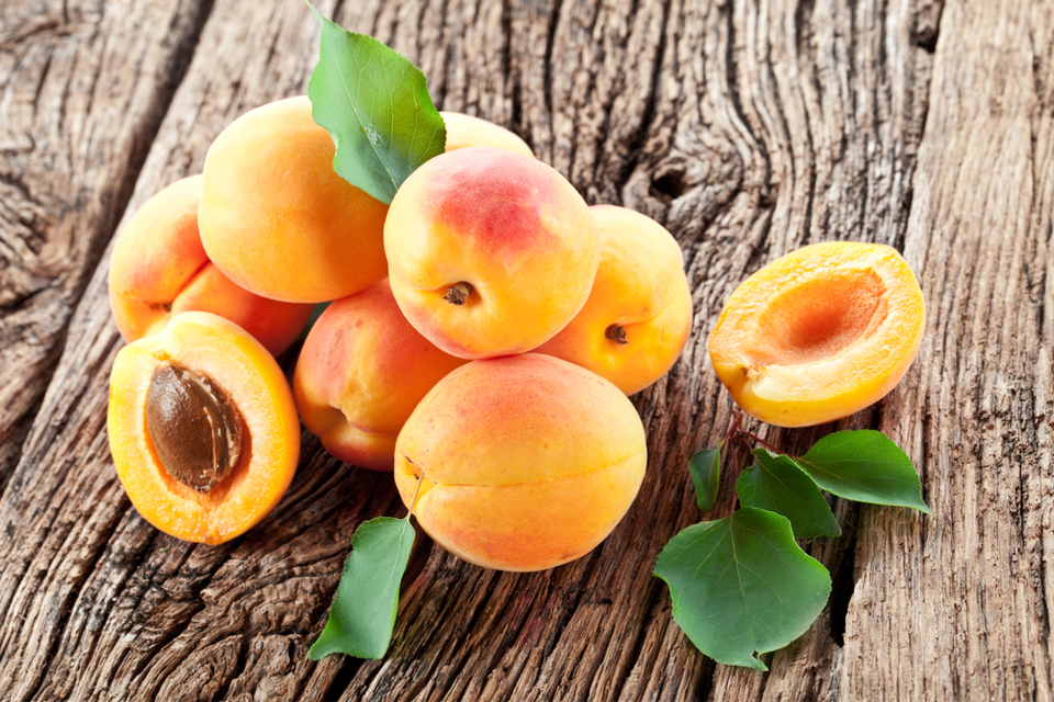 Pile of apricots