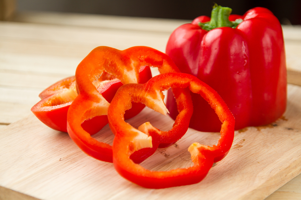 Sliced red pepper